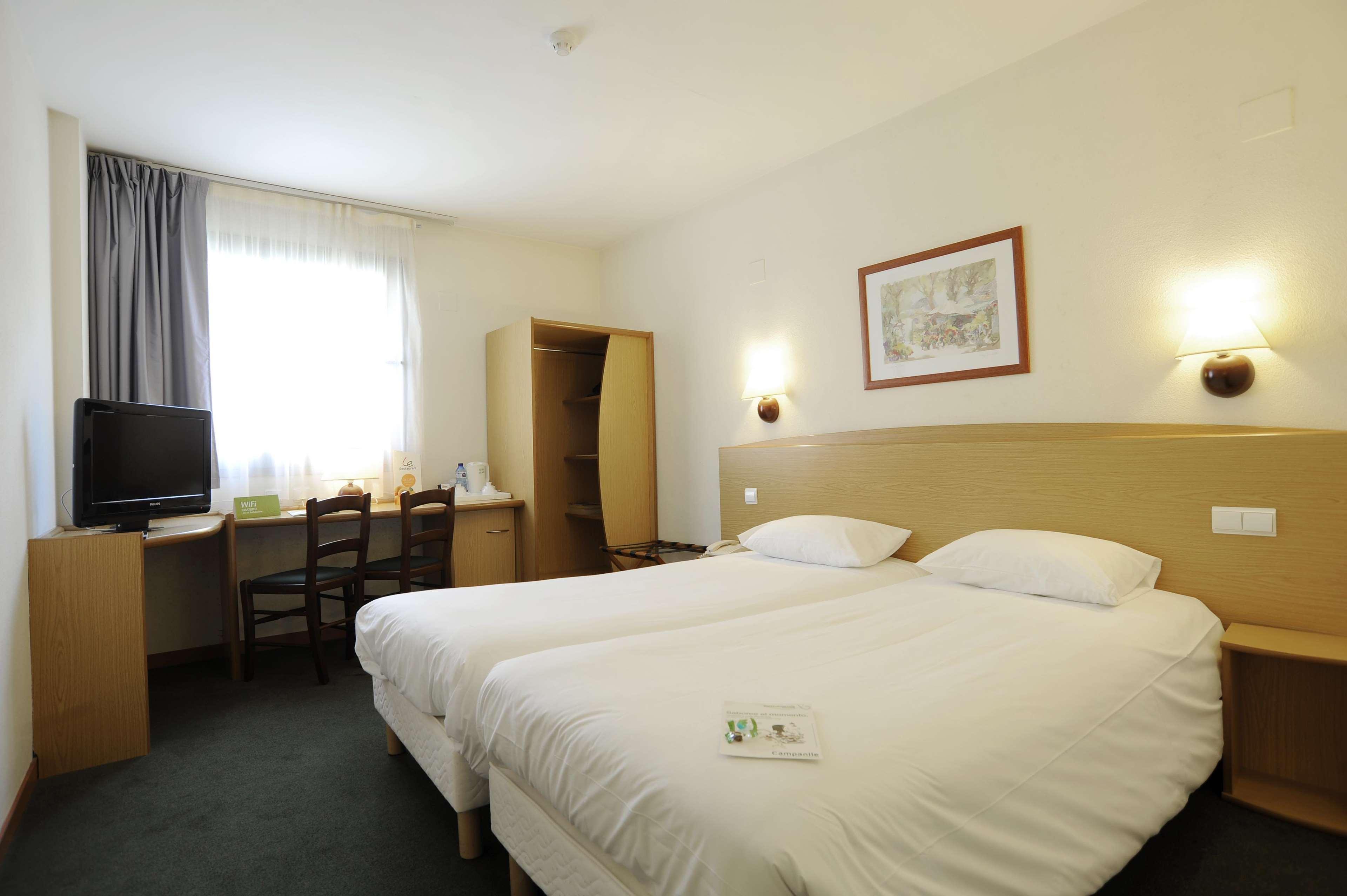 Travelodge Alicante Puerto Room photo