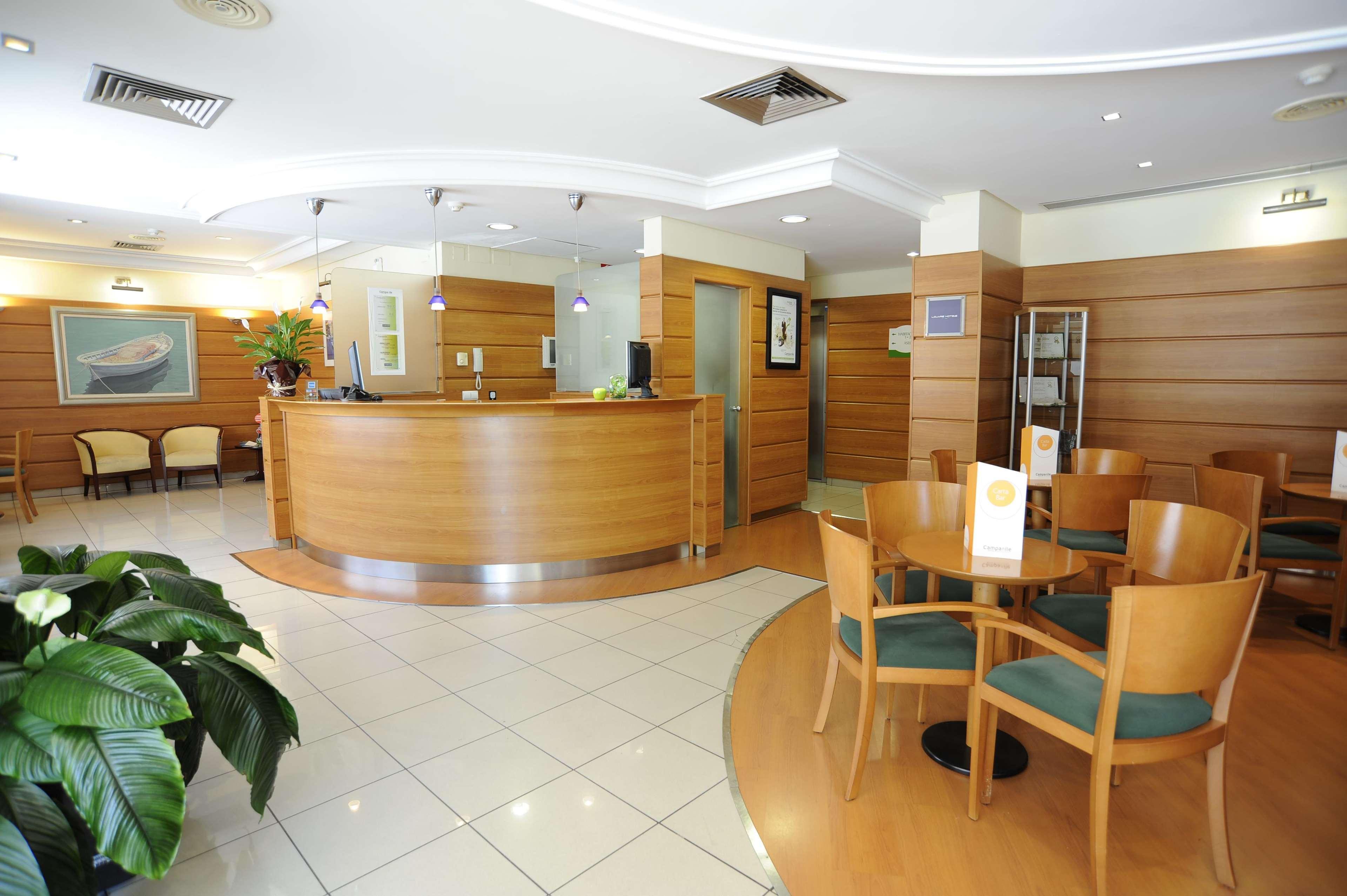 Travelodge Alicante Puerto Exterior photo